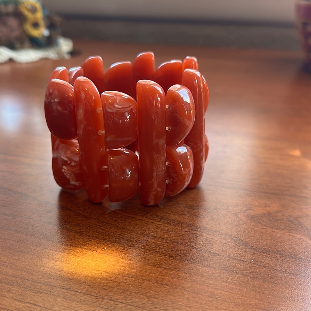 Acrylic stretch Bracelet